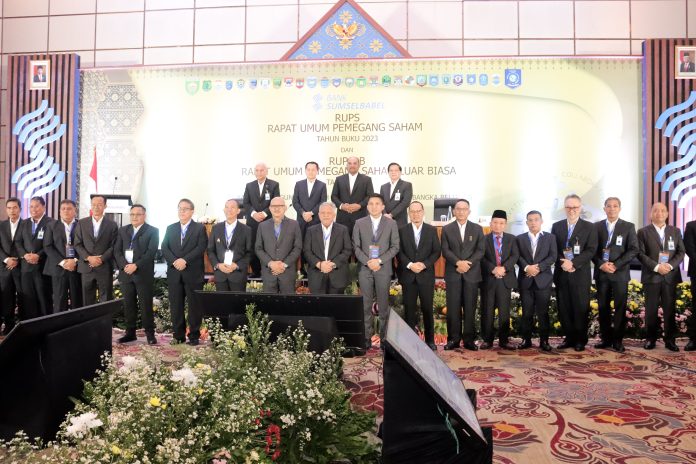 Pj Gubernur Safrizal Mendorong Bank Sumsel Babel Berinovasi dalam Pelayanan Digital