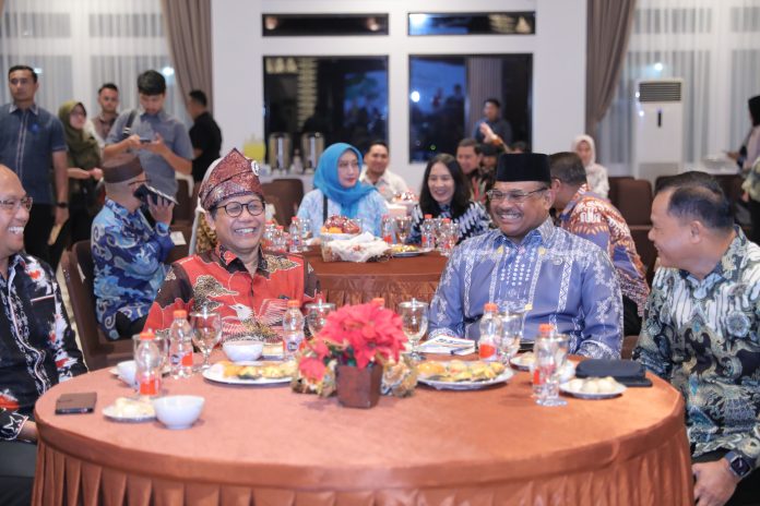 Gala Dinner Bersama Menteri Desa PDTT, Pj Gubernur Safrizal Promosikan Potensi Bangka Belitung