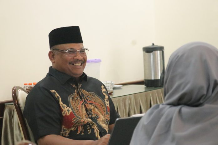 Pj Gubernur Safrizal Pimpin Rapat Forum Koordinasi, Monitoring, dan Evaluasi Pelaksanaan PESIAR