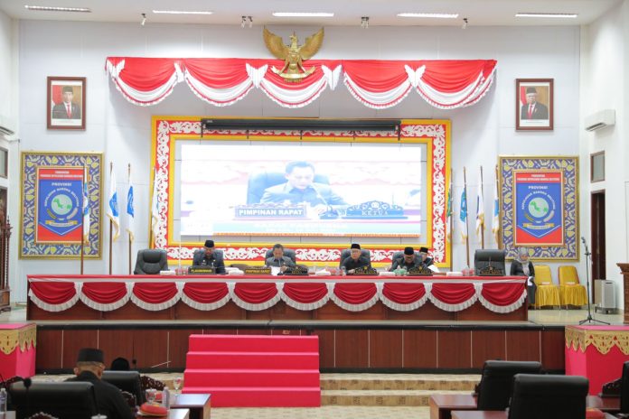 Pj Gubernur Safrizal Sampaikan Rancangan Pertanggungjawaban APBD 2023 ke DPRD Babel