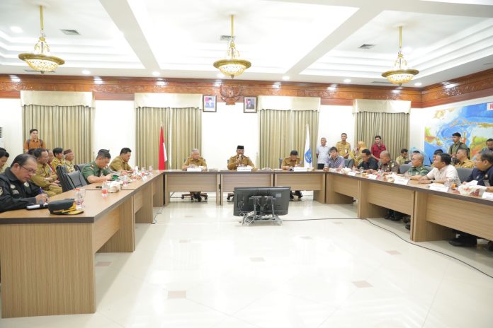 Pj Gubernur Terima Audiensi Warga Bangka Barat Terkait Konsesi HTI PT Bangun Rimba Sejahtera