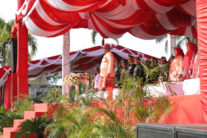 Merah Putih Berkibar, Pj Gubernur Safrizal Menitikkan Air Mata