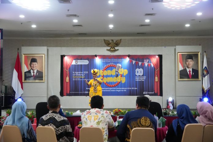 Pecah Penuh Tawa! Safrizal ZA Buka Kompetisi Stand Up Comedy Kemendagri dengan Meriah