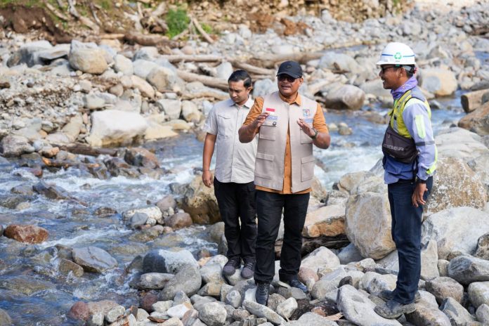 Safrizal ZA Pastikan Progres Jembatan Rangka Baja Wih Porak Berjalan Lancar